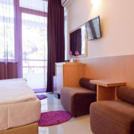 Hotel Sara Neptun Zewnętrze zdjęcie