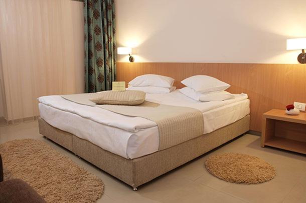 Hotel Sara Neptun Zewnętrze zdjęcie